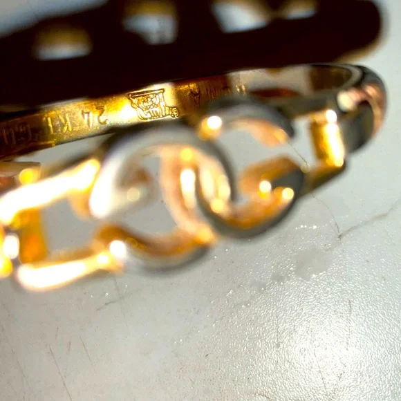 VINTAGE GUCCI GG 24K GOLDPLATED
BEIGE SNAKE'S SKIN BANGLE BRACELET - Picture 11 of 16